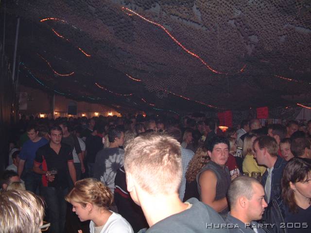 Party 2005 487 